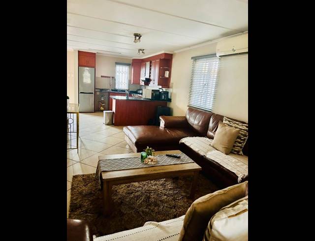 3 BEDROOM TOWNHOUSE FOR SALE IN RIVERSPRAY LIFESTYLE ESTATE